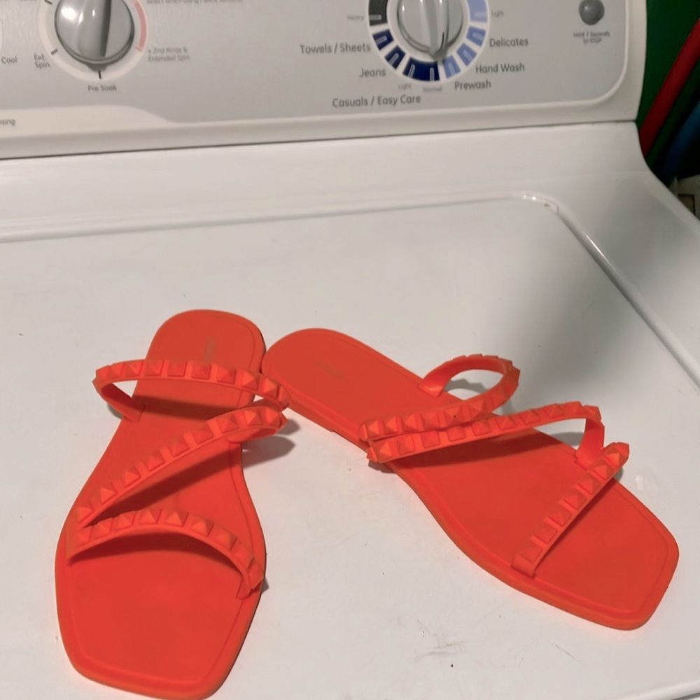 Forever 21 orange plastic slide sandals women’s size 8